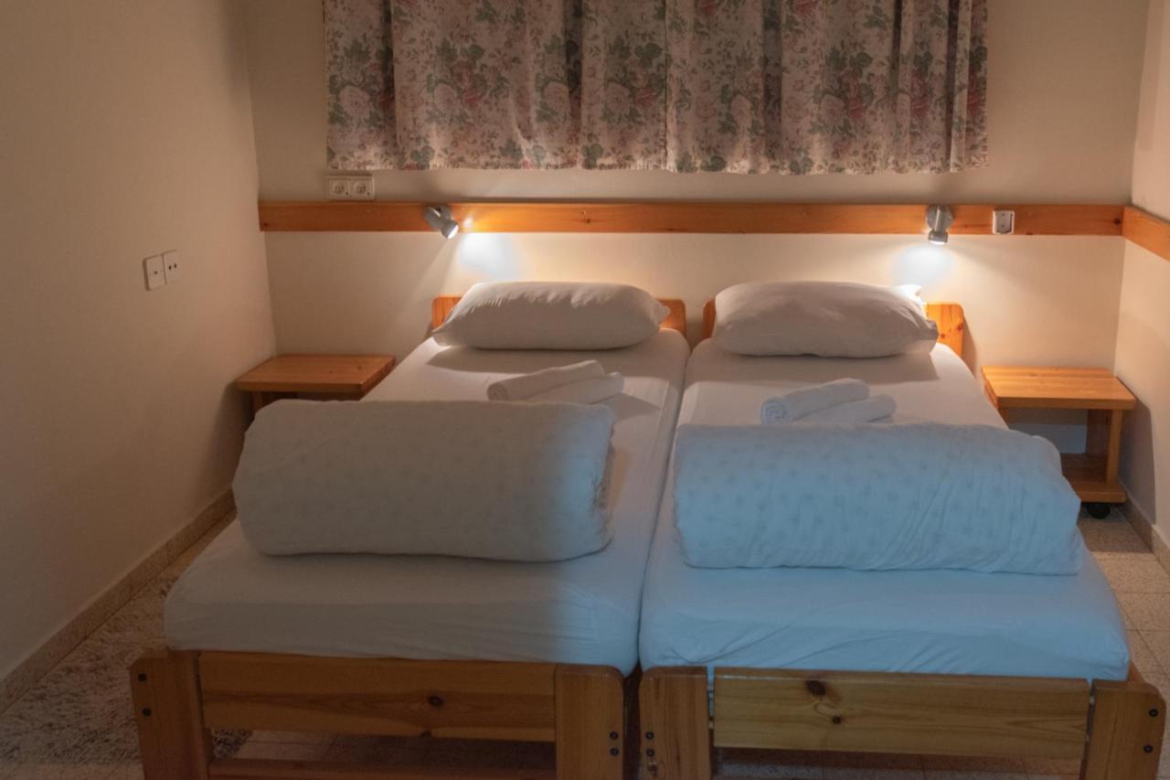 "Bakfar" Kfar Szold Country Lodging Villa Kefar Szold Esterno foto