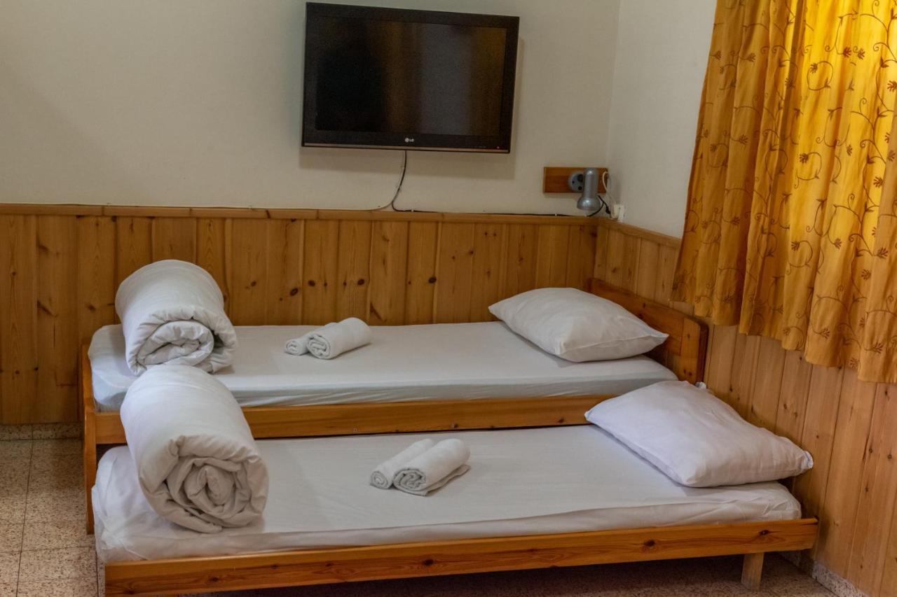 "Bakfar" Kfar Szold Country Lodging Villa Kefar Szold Esterno foto